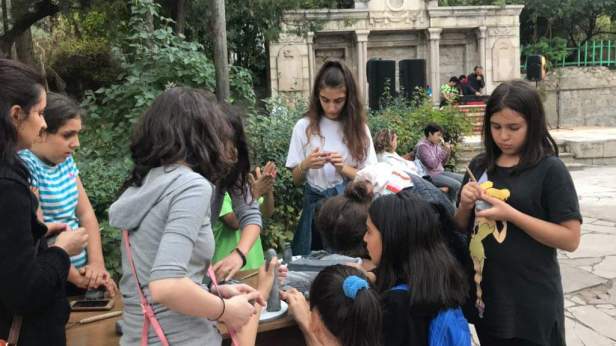 received_700787263754679